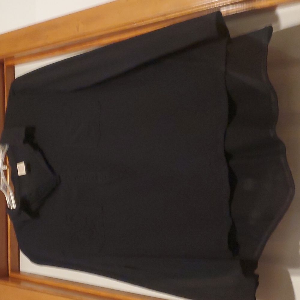 Black shirt